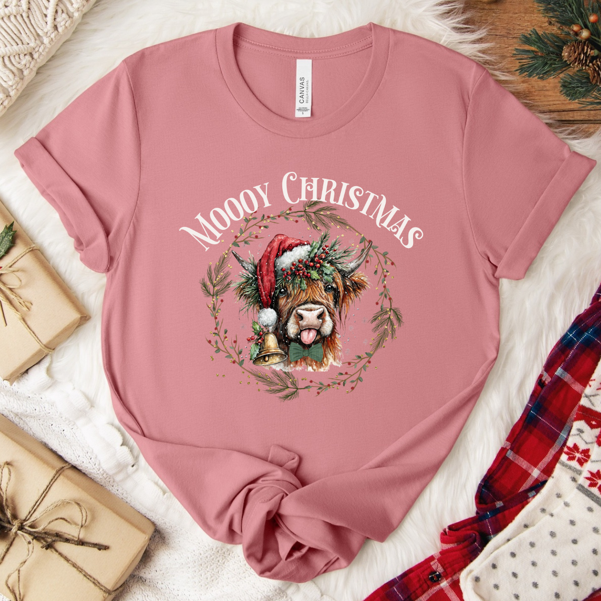 MOOOY Christmas Highland Cow T-Shirt - Mauve